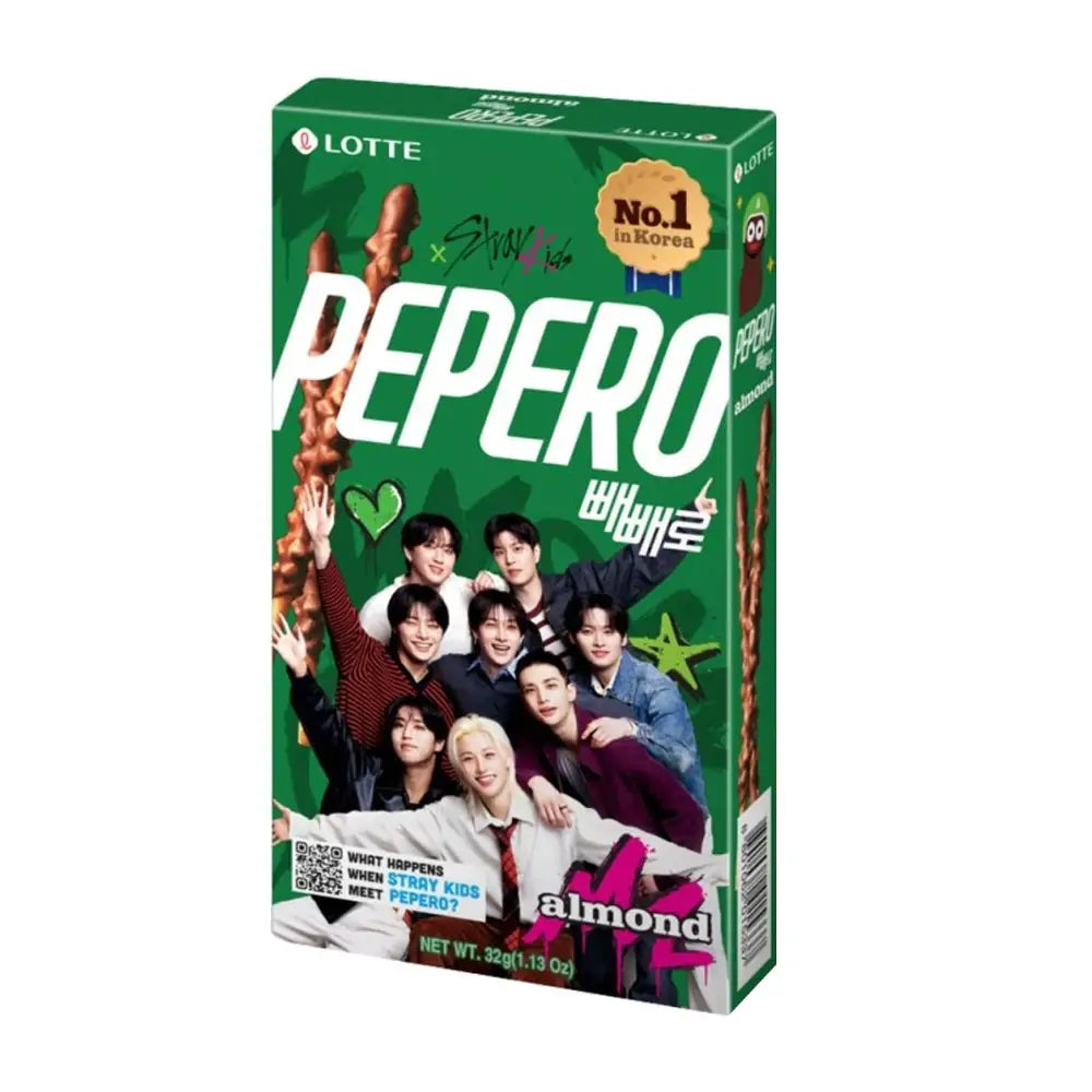 Pepero Stray Kids chocolate y almendra (Lotte) 32g